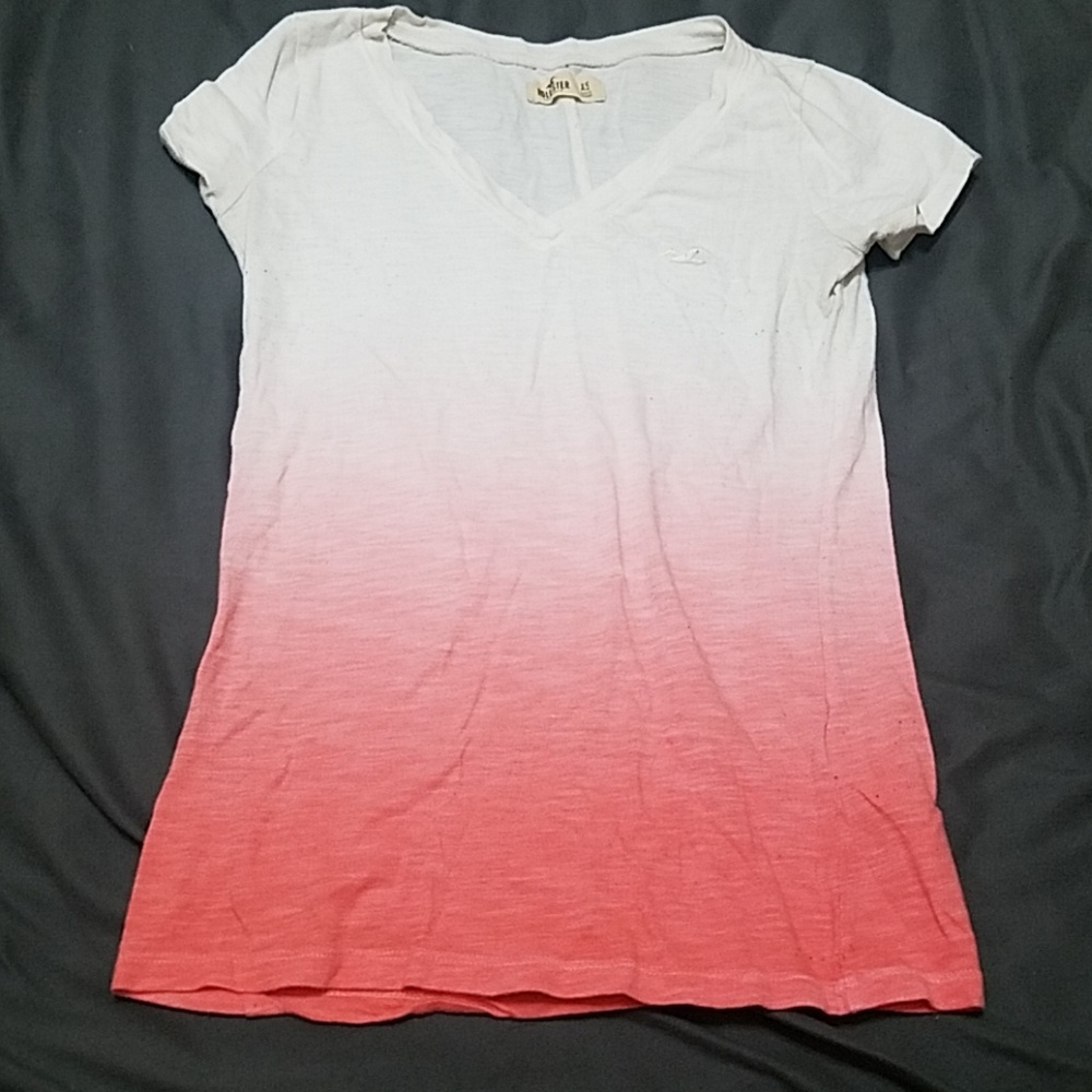 Hollister tshirt
